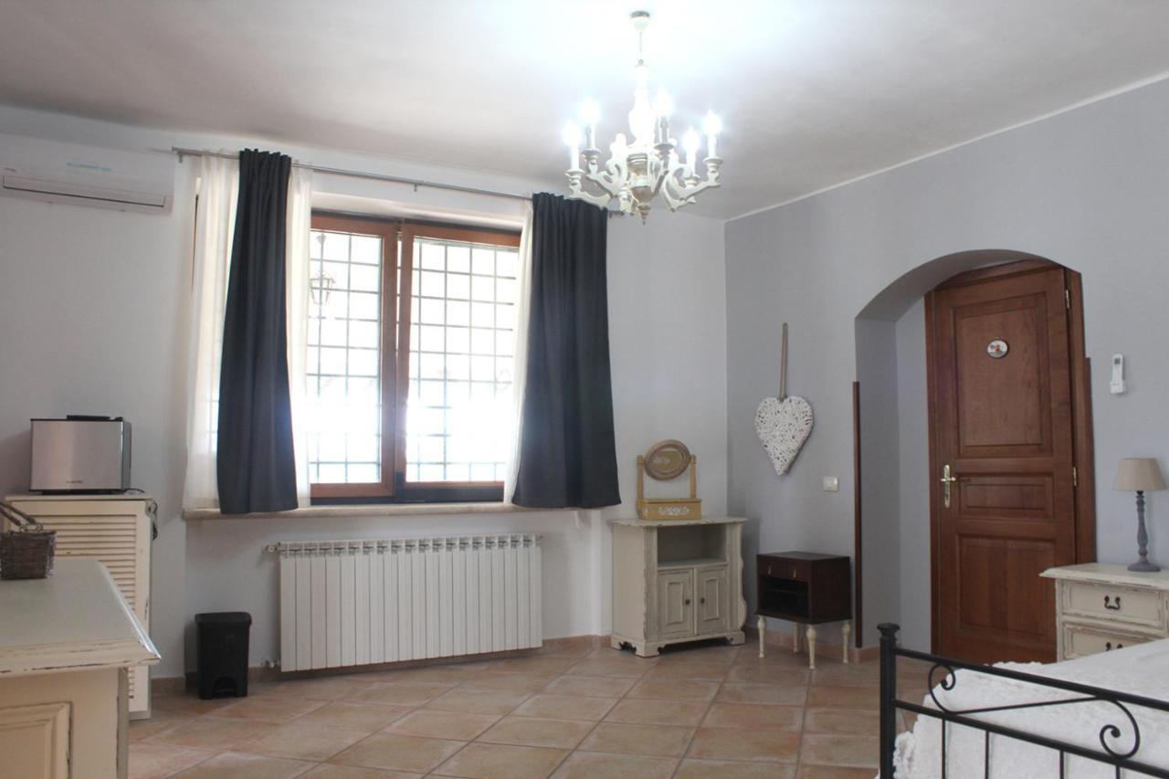 Il Granaio Del Pavone Villa Nepi Exteriör bild
